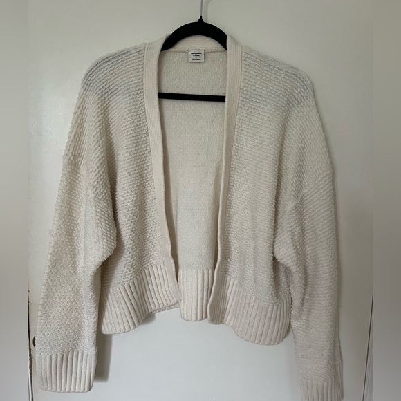 Abercrombie Knit Sweater - Picture 1 of 3